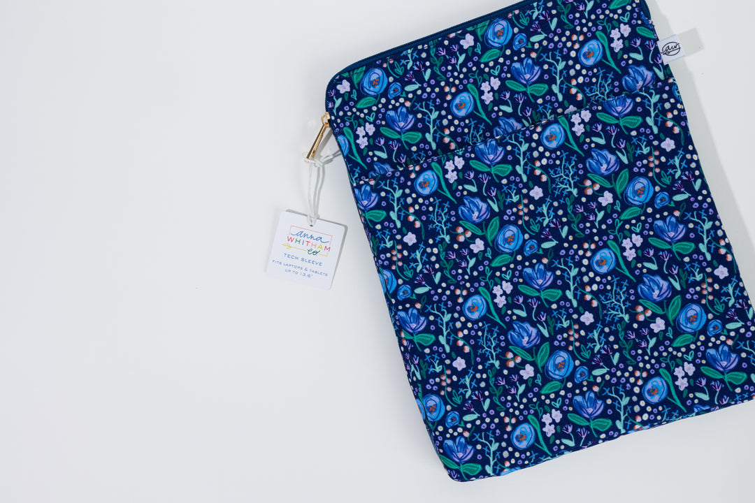 Alison Floral Tech Sleeve