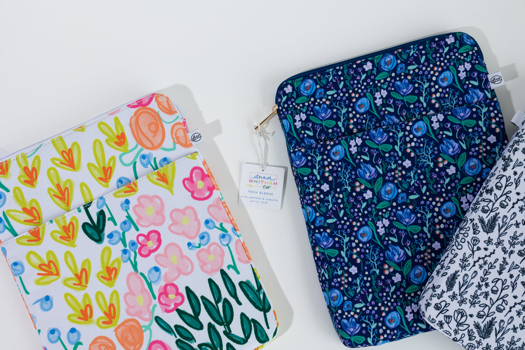 Alison Floral Tech Sleeve